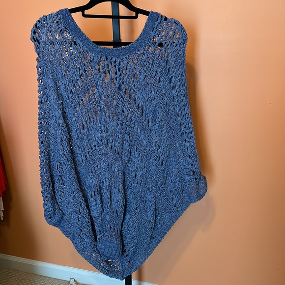 Oversized drape woven shirt size Small - Picture 3 of 9